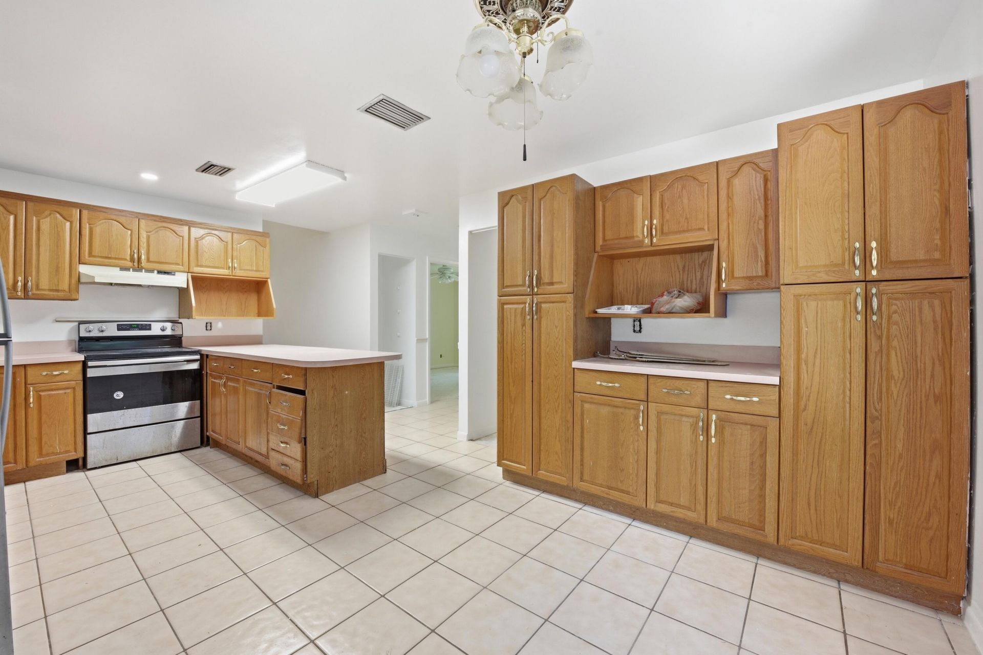 2260 NW 40th Terrace, Coconut Creek, FL 33066 Photo