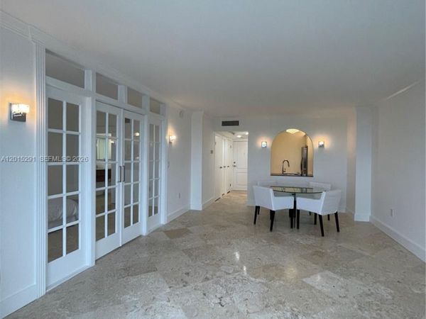 3625 N Country Club Dr, Unit 907, Aventura, FL 33180