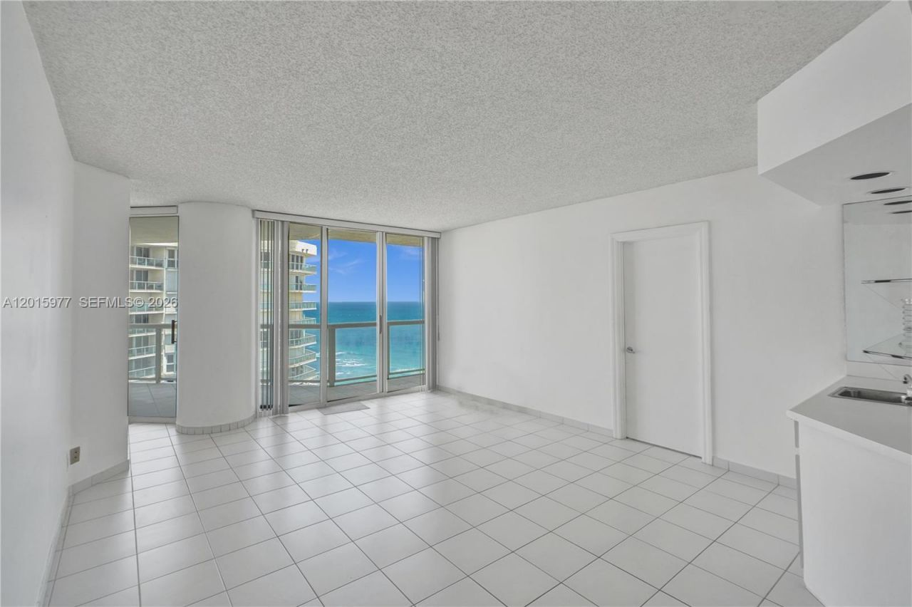 16425 Collins Ave , Unit 2715, Sunny Isles Beach, FL 33160 Photo