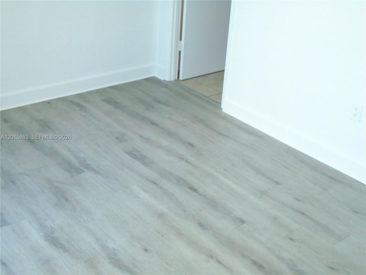 7501 E Treasure Dr, Unit 2N, North Bay Village, FL 33141 Photo
