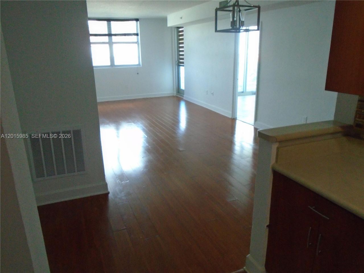 7501 E Treasure Dr, Unit 2N, North Bay Village, FL 33141 Photo