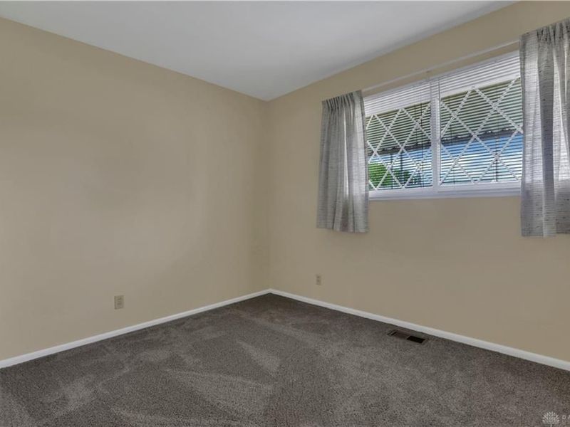 427 Knickerbocker Avenue, Springfield, OH 45506 Photo 39