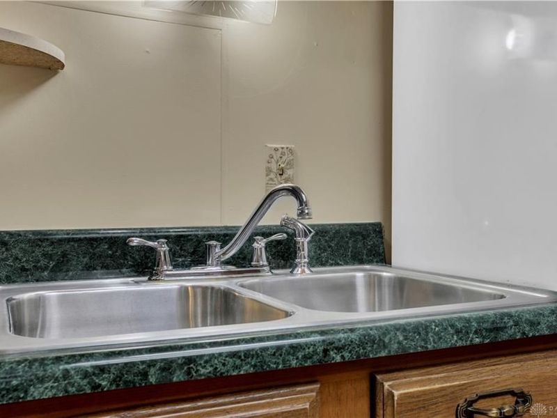 427 Knickerbocker Avenue, Springfield, OH 45506 Photo 47