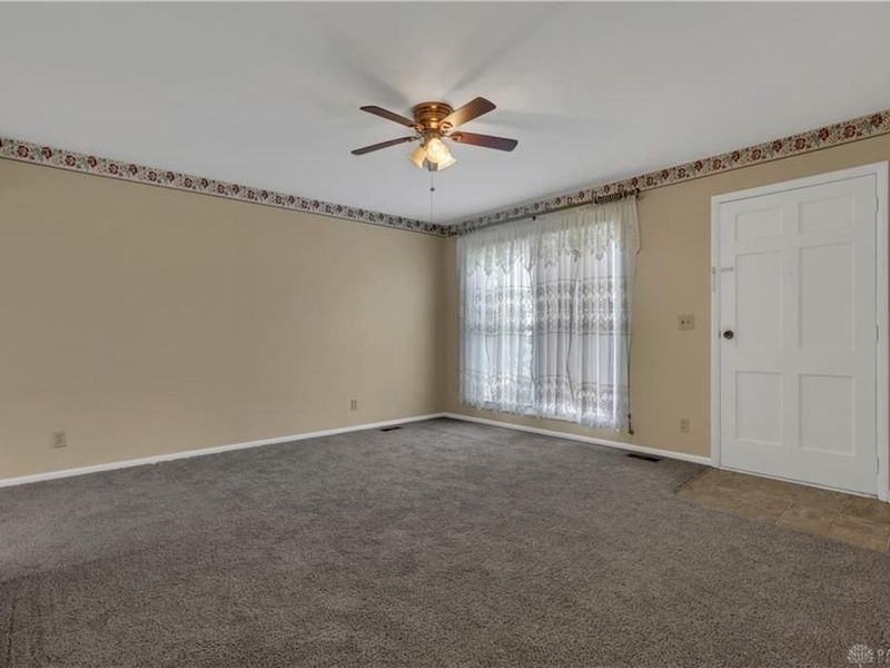427 Knickerbocker Avenue, Springfield, OH 45506 Photo 57