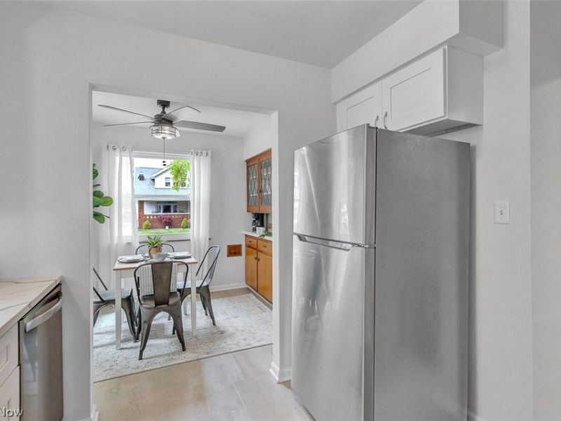 7503 Whittington Drive, Parma, OH 44129 Photo 7