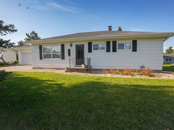 2551 Sunridge Street, Eau Claire, WI 54703
