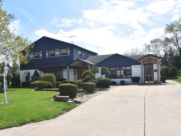 380 Forest Preserve Drive, Wood Dale, IL 60191