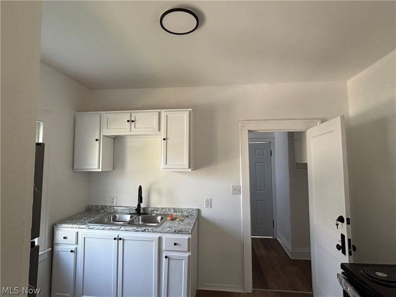 3621 E 154th Street, Cleveland, OH 44120 Photo 2