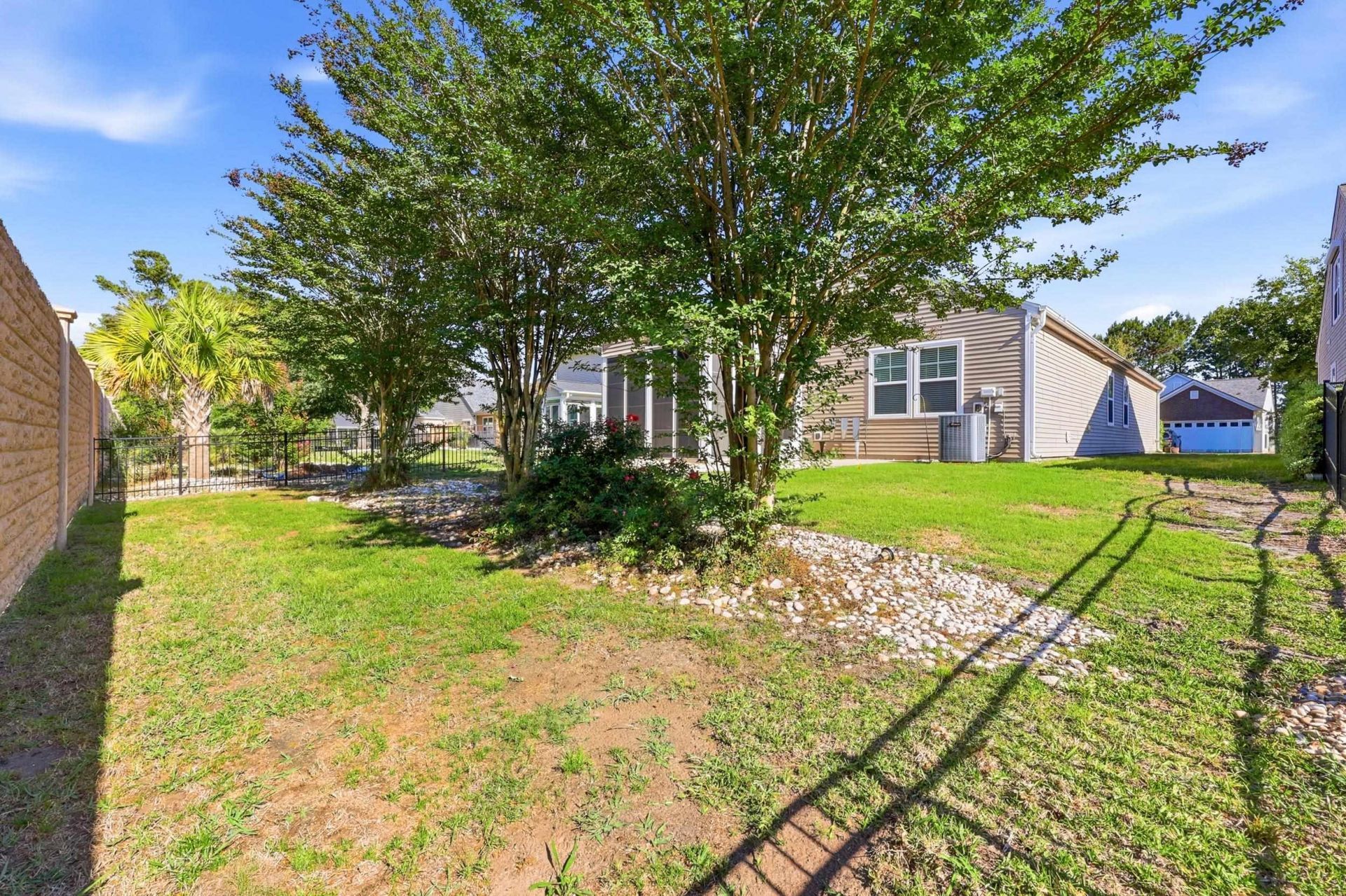 5010 Weatherwood Dr. Photo 29