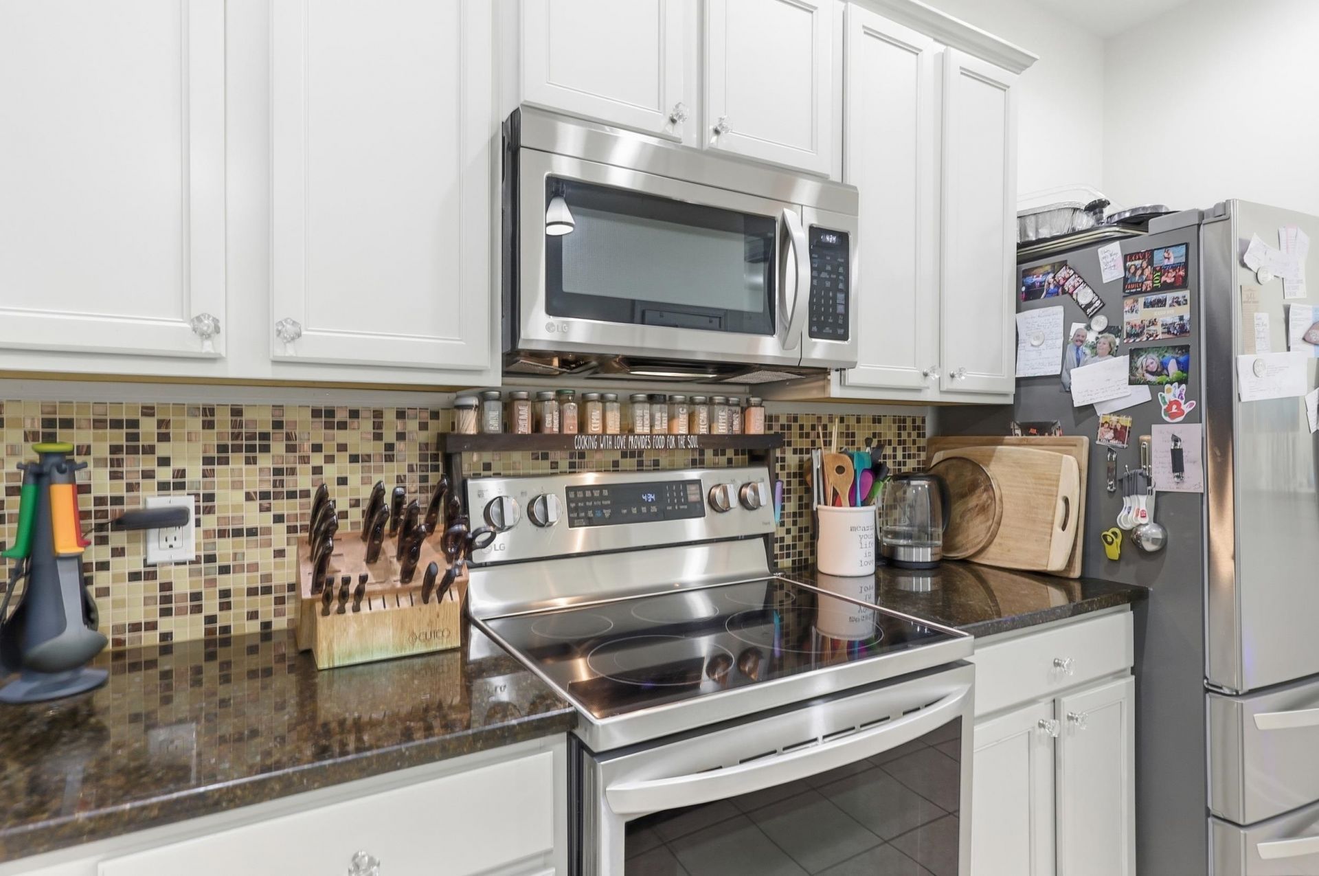 5010 Weatherwood Dr. Photo 5