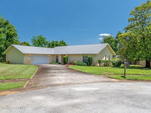 1635 Candle Court , Titusville, FL 32796