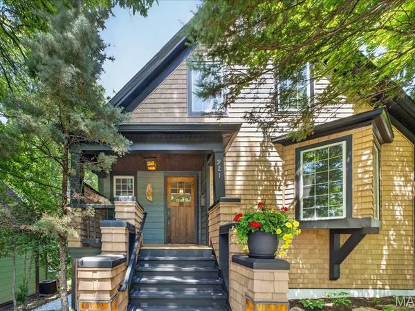 921 Newport Avenue, St Louis, MO 63119
