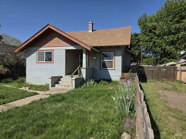 1059 State St, Weiser, ID 83672