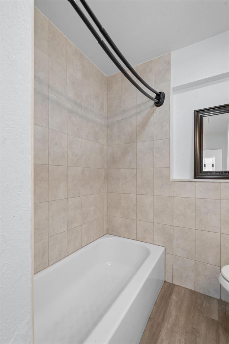 5690 6th Street S, Saint Petersburg, FL 33705 Photo