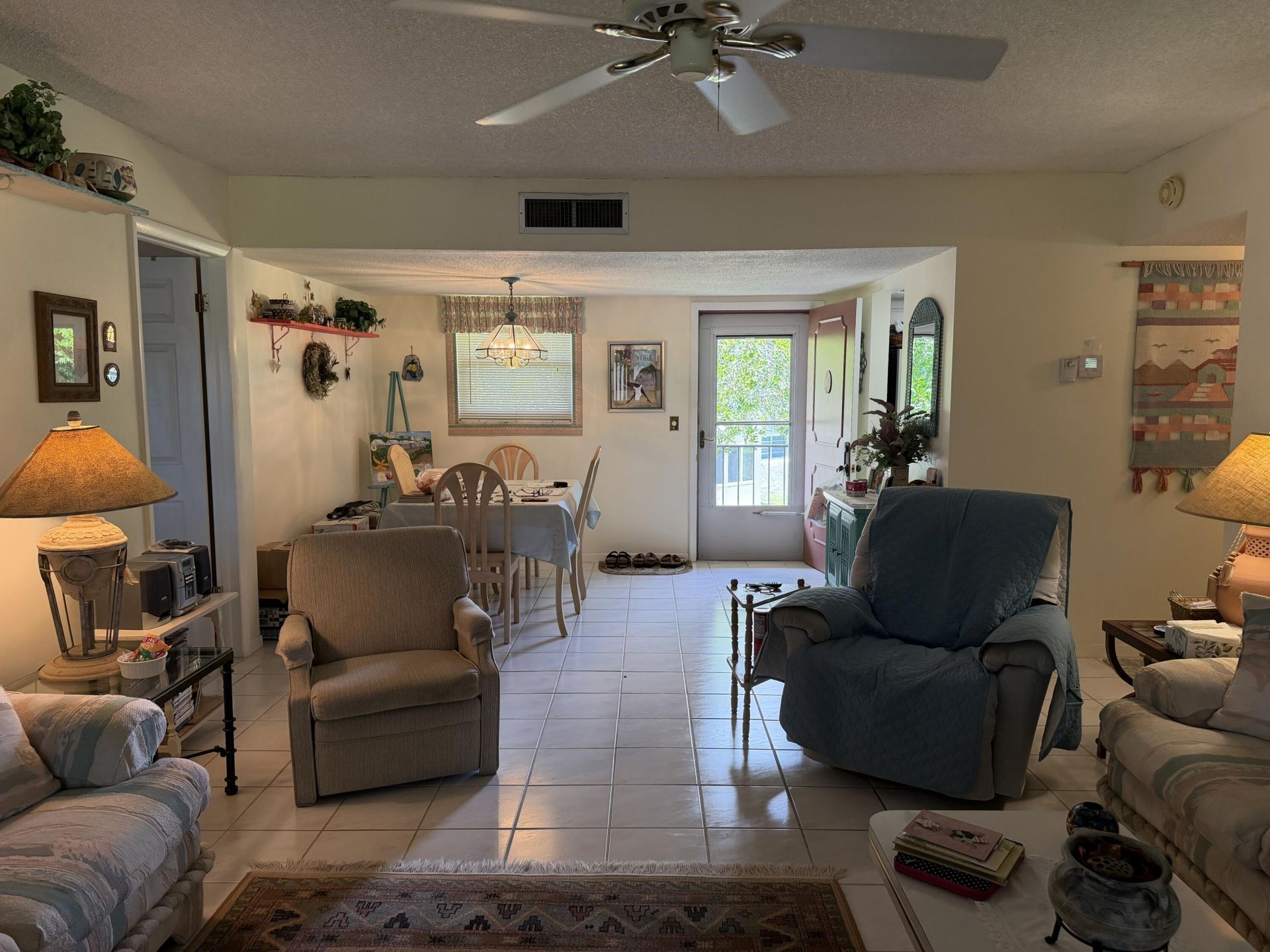 752 Lori Drive, Unit 210, Palm Springs, FL 33461 Photo