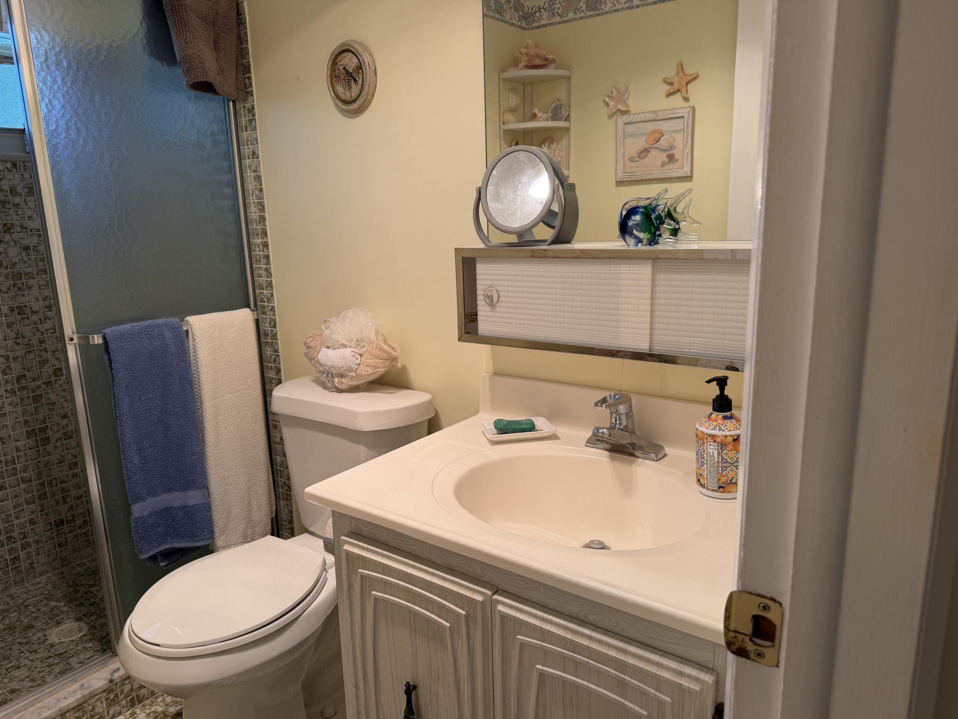 752 Lori Drive, Unit 210, Palm Springs, FL 33461 Photo
