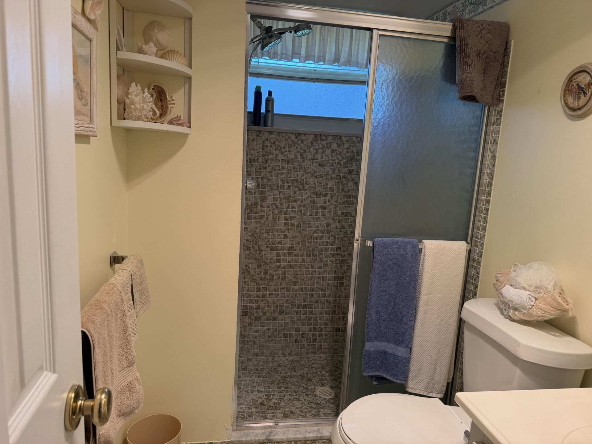 752 Lori Drive, Unit 210, Palm Springs, FL 33461 Photo