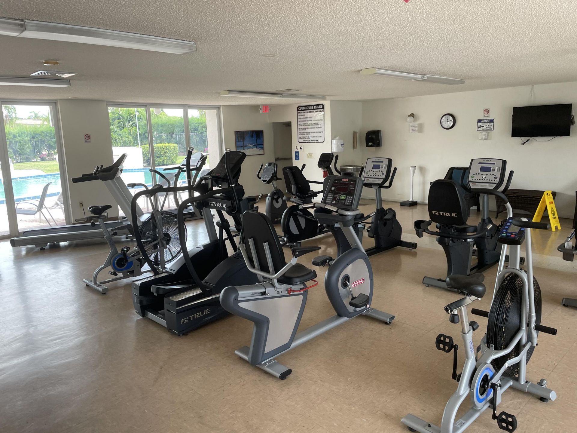 752 Lori Drive, Unit 210, Palm Springs, FL 33461 Photo