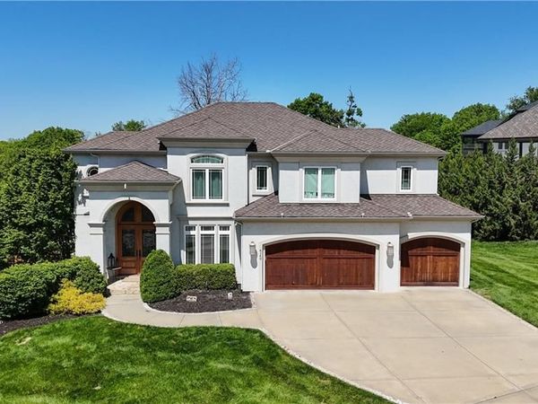 4140 N Redbud Lane, Riverside, MO 64150