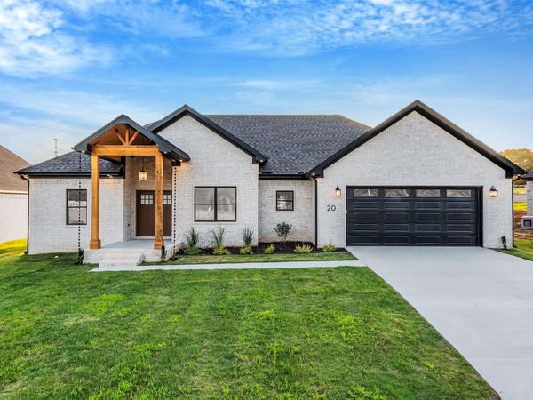 20 Albion CT., Cabot, AR 72023