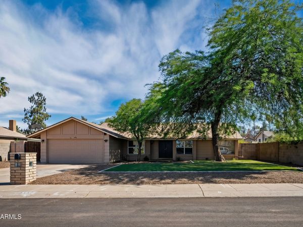 2439 W Kathleen Road, Phoenix, AZ 85023