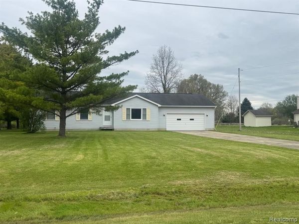 10056 Carlee June Drive, Hartland Twp, MI 48430