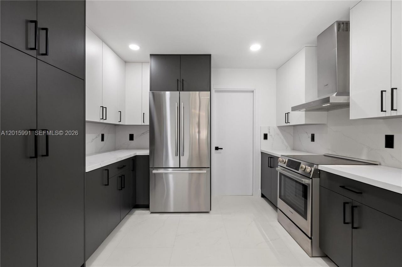 1543 SW 1st Ave, Boca Raton, FL 33432 Photo