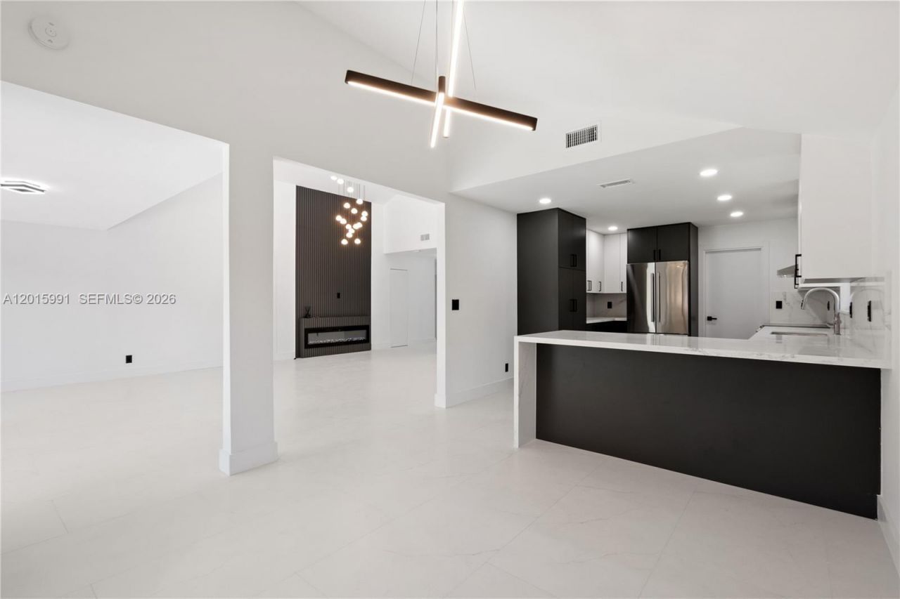 1543 SW 1st Ave, Boca Raton, FL 33432 Photo