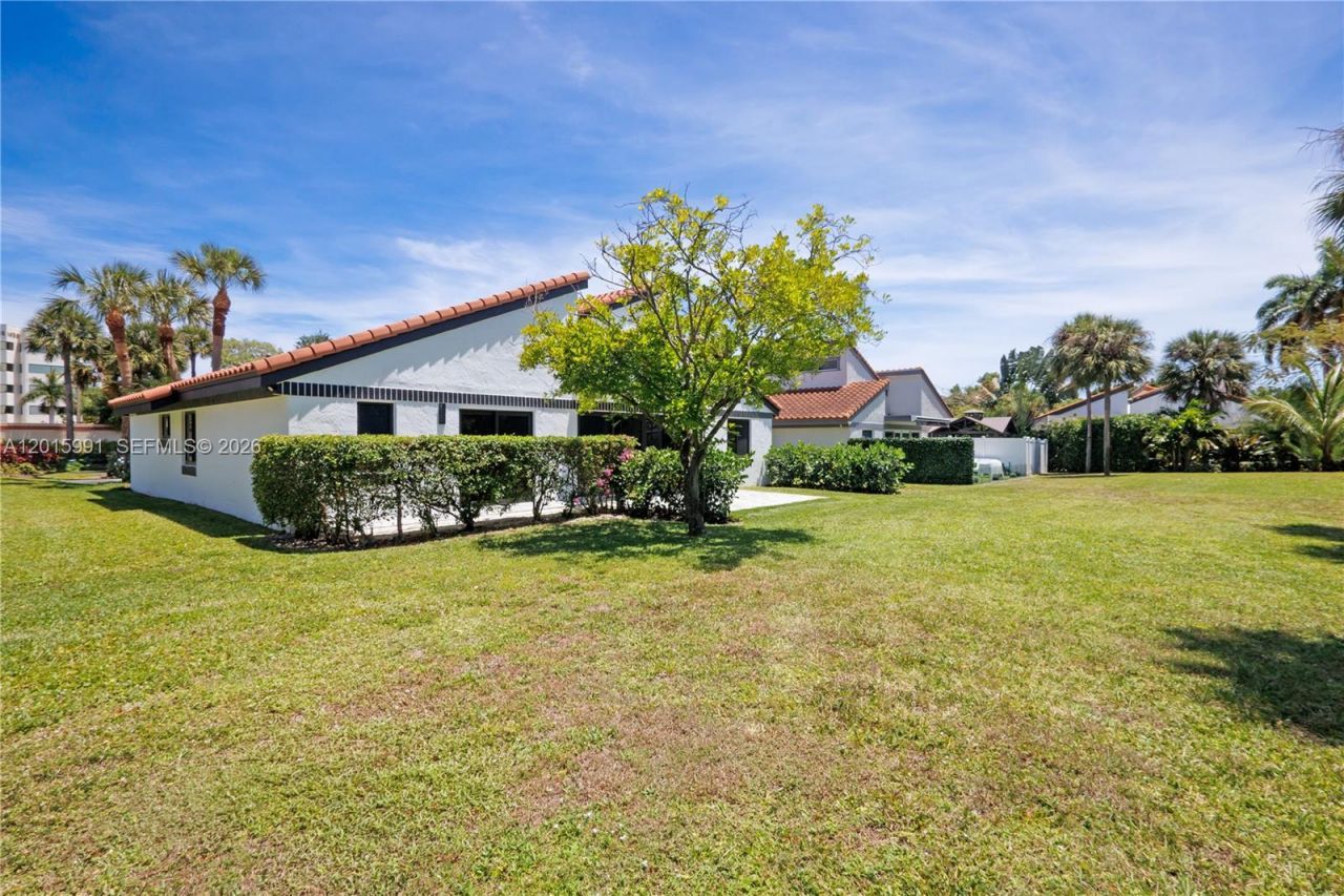 1543 SW 1st Ave, Boca Raton, FL 33432 Photo