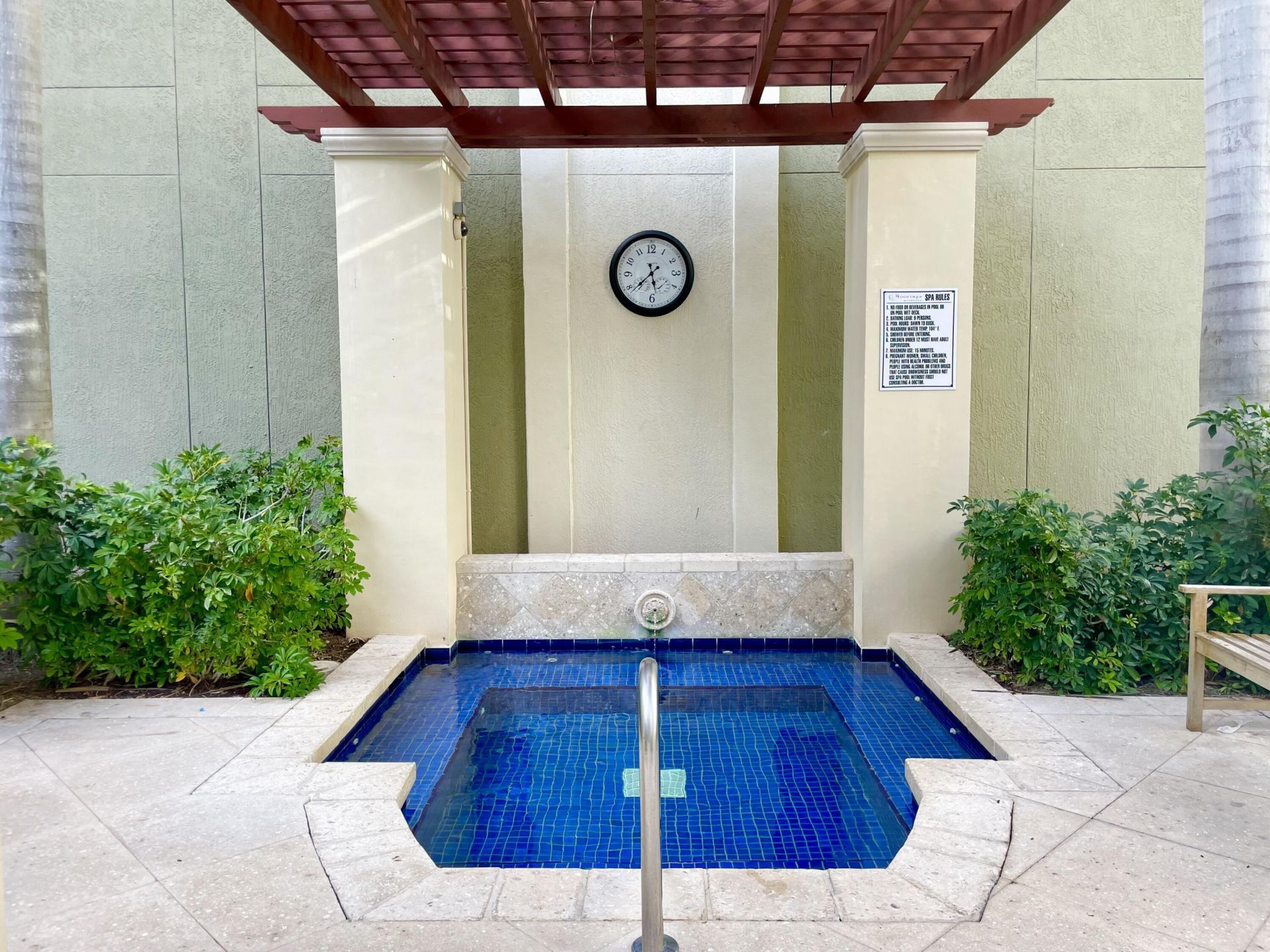 804 E Windward Way, Unit Ph15, Lantana, FL 33462 Photo