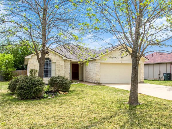 814 Lantana LN, Leander, TX 78641