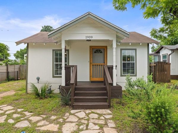 1909 College ROW, Austin, TX 78702
