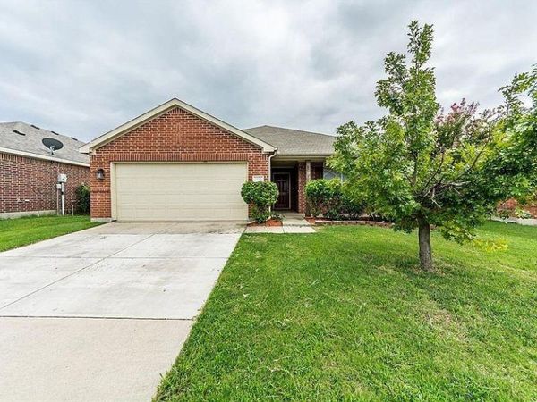1808 Morning Dove , Aubrey, TX 76227