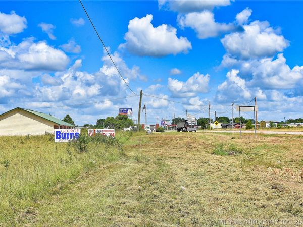 05 E Hwy 70 , Hugo, OK 74743