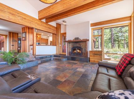 17247 Valley View Road, Truckee, CA 96161 Photo