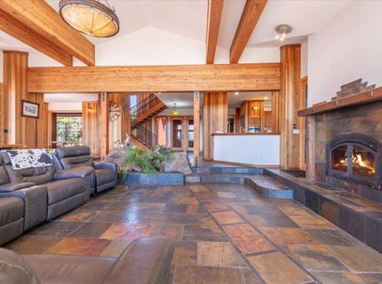 17247 Valley View Road, Truckee, CA 96161 Photo