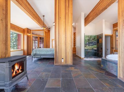 17247 Valley View Road, Truckee, CA 96161 Photo