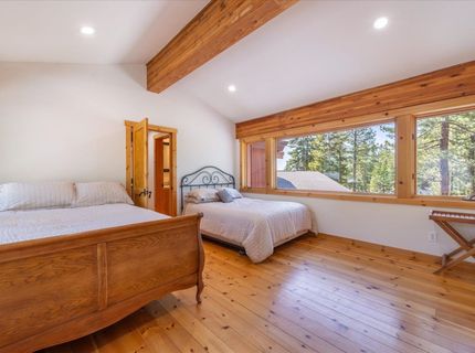 17247 Valley View Road, Truckee, CA 96161 Photo