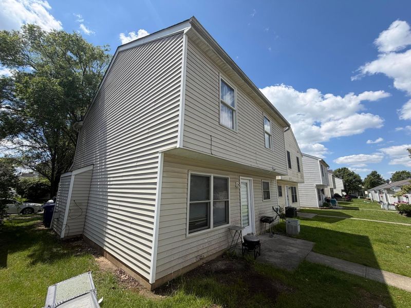 2976 Representation Terrace, Columbus, OH 43207 Photo 6