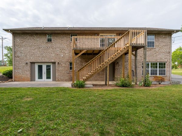 2608 Lakemoore Drive, Morristown, TN 37814