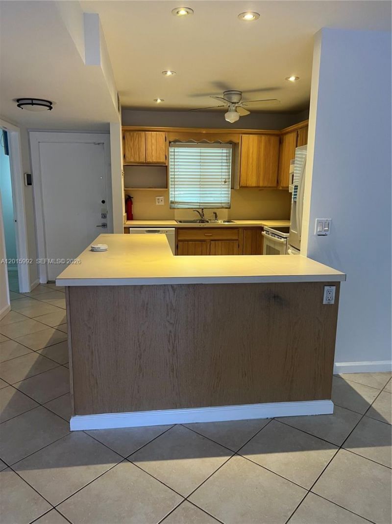 3300 Atlanta St, Unit 15F, Hollywood, FL 33021 Photo