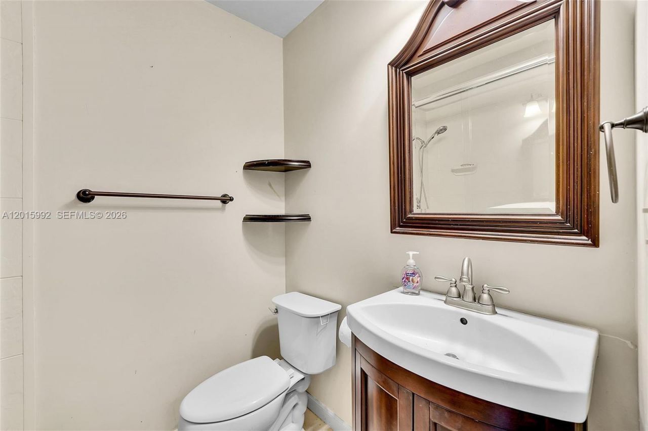 3300 Atlanta St, Unit 15F, Hollywood, FL 33021 Photo