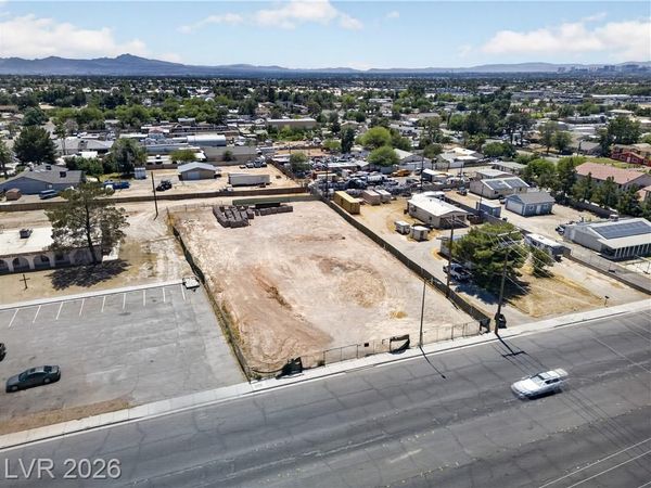 5375 E Owens Avenue , Las Vegas, NV 89110