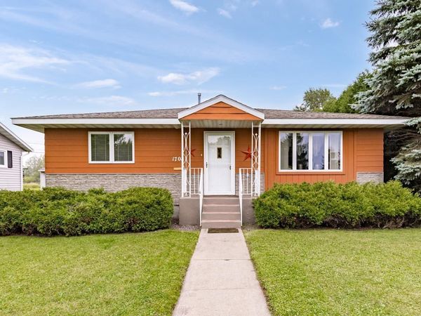 1708 8th St, Superior, WI 54880