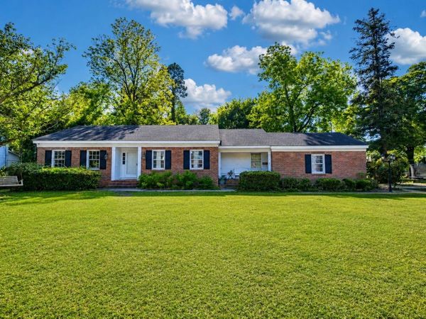715 N Park St. , Mullins, SC 29574