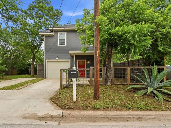 105 Elkhart ST, Unit 3, Austin, TX 78702