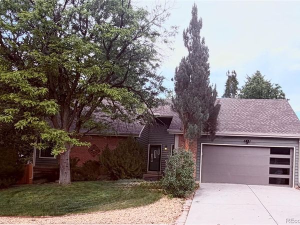 8176 S Newport Way, Centennial, CO 80112