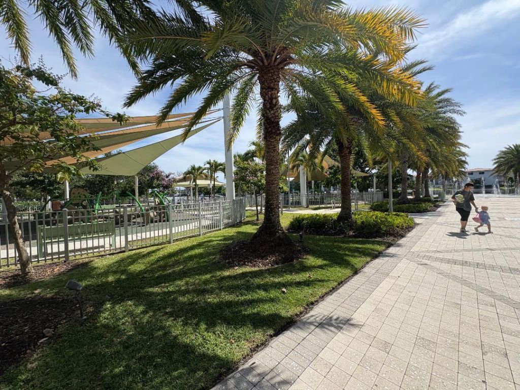 505 NE 20th Avenue, Unit 118, Deerfield Beach, FL 33441 Photo