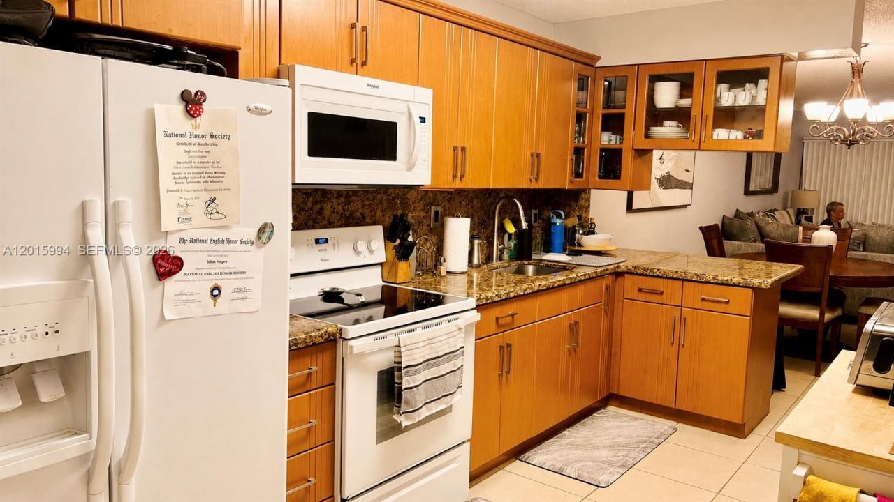 1734 W 57th Ter , Hialeah, FL 33012 Photo