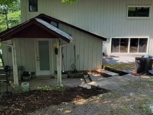 217 Glen Spoons Road, Mooresburg, TN 37811